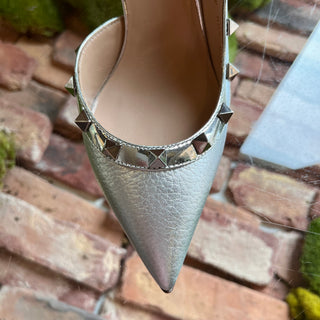 VALENTINO Rockstud Metallic Silver Leather Slingback Heels SZ 35 (US 5)
