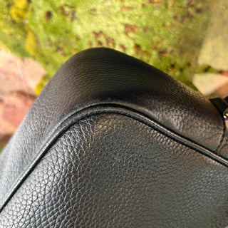 GUCCI Soho Disco Black Pebbled Leather Crossbody