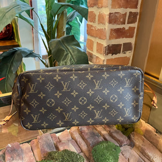 LOUIS VUITTON Neverfull MM Monogram Canvas Tote Bag