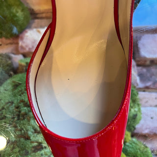 CHRISTIAN LOUBOUTIN Iriza 100 Patent Leather Red Pumps SZ 39 (US 9)