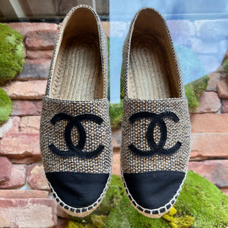 CHANEL CC Gold Black Tweed Grosgrain Espadrilles SZ 41 (US 11)