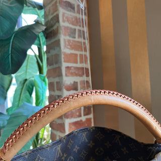 LOUIS VUITTON Artsy Brown Monogram Canvas Hobo Bag