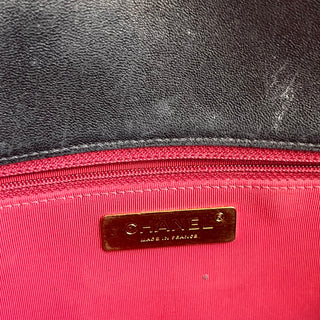 CHANEL 19 Medium Black Quilted Goatskin Shoulder Bag
