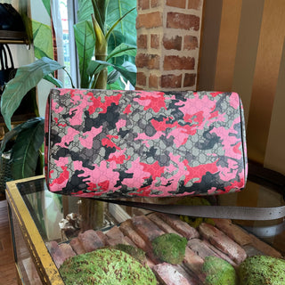 GUCCI Medium Savoy GG Supreme Monogram Camouflage Duffle Bag