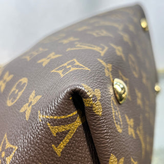 LOUIS VUITTON CarryAll PM Monogram