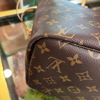 LOUIS VUITTON Neverfull MM Cherry Monogram Tote