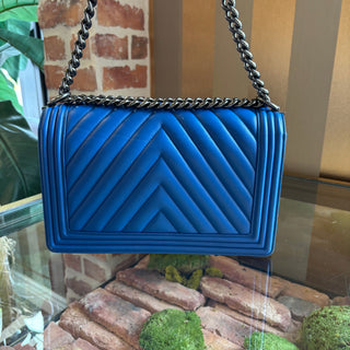 CHANEL Medium Chevron Boy Bag