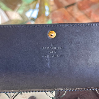 LOUIS VUITTON Sarah Bleu Infini Monogram Vernis Leather Wallet