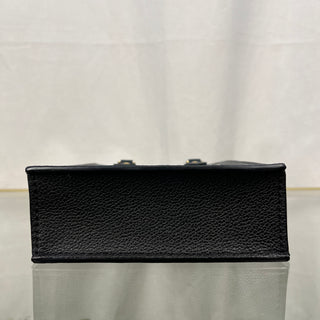 LOUIS VUITTON Petite Sac Plat Giant Empreinte Monogram