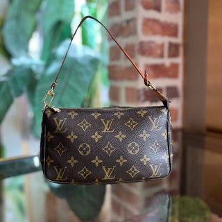 LOUIS VUITTON Pochette Accessories Brown Monogram Canvas Shoulder Bag