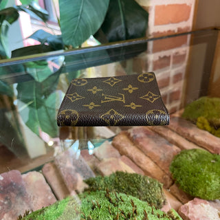 LOUIS VUITTON Vintage Monogram Bifold Wallet