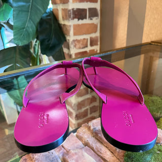 GUCCI Microguccissima Interlocking GG  Bright Bougainvillea Thong Sandals SZ38