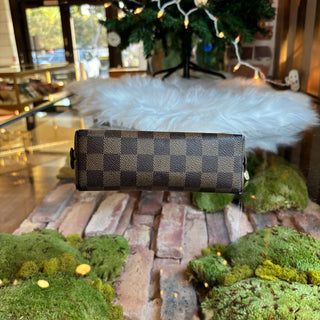 LOUIS VUITTON Vintage Damier Ebene Cosmetic Pochette
