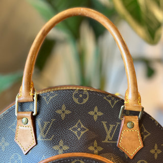 LOUIS VUITTON Monogram Ellipse PM