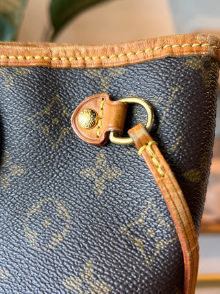 LOUIS VUITTON Monogram Neverfull PM