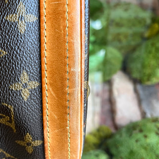 LOUIS VUITTON Petit Bucket Monogram Canvas Vintage Bucket Bag