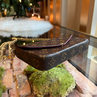 LOUIS VUITTON Félicie Pochette Monogram Crossbody