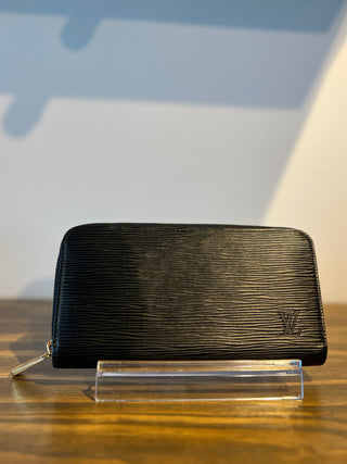 LOUIS VUITTON Epi Zippy Wallet