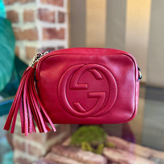 GUCCI Soho Small Hibiscus Red Grained Leather Crossbody