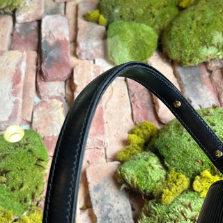 LOUIS VUITTON Friedland Pochette Black Blue Epi Leather Shoulder Bag