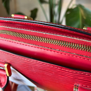 LOUIS VUITTON Vintage Castillian Red Epi Leather Pont-Neuf Handbag