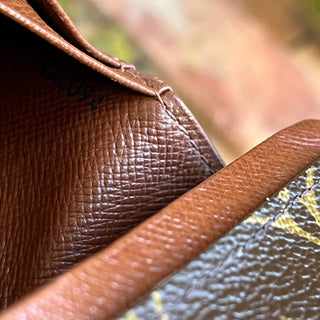 LOUIS VUITTON Porte-Monnaie Trésor Brown Monogram Canvas Wallet
