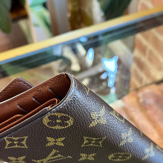 LOUIS VUITTON Sarah Brown Monogram Canvas Vintage Wallet