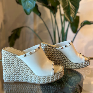 VALENTINO Rockstud Accent Leather Espadrilles SZ 40