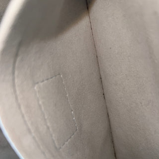 LOUIS VUITTON Epi Pochette Montaigne
