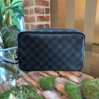 LOUIS VUITTON Damier Graphite Toiletry Bag
