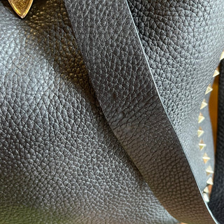 VALENTINO GARAVANI Messenger Black Pebbled Leather Crossbody Bag