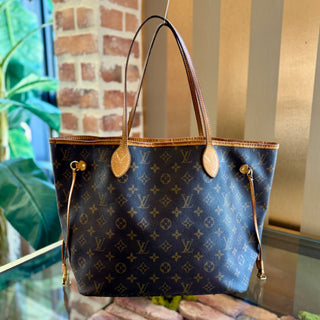 LOUIS VUITTON Monogram Neverfull MM