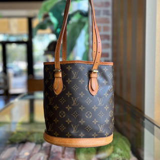LOUIS VUITTON Petit Bucket Monogram Canvas Vintage Bucket Bag