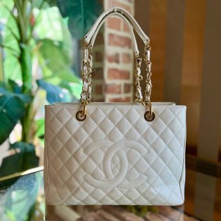 CHANEL Grand Shopping Tote (GST) White Caviar Leather