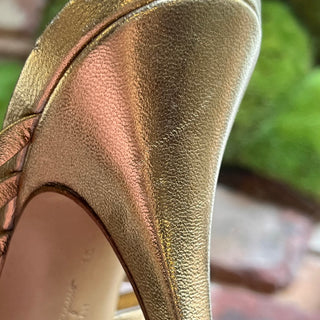 FERRAGAMO Jessa Metallic Gold Leather Caged Heels SZ 6