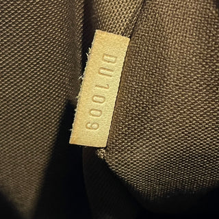 LOUIS VUITTON Beaubourg Brown Monogram Canvas Tote