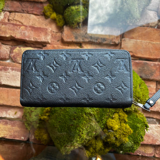 LOUIS VUITTON Shimmery Ink Empriente Wallet Zippy
