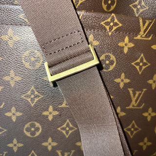 LOUIS VUITTON Monogram Packall GM