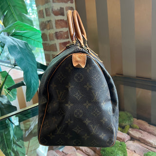 LOUIS VUITTON Vintage Speedy 35 Monogram Handbag