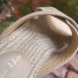 CHRISTIAN DIOR Beige Canvas Espadrilles Slides SZ 39 (US 9)