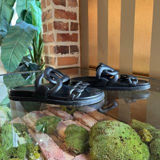HERMES Noir Extra Sandal SZ 39 (US 9)