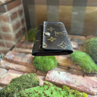 LOUIS VUITTON Monogram Key Holder