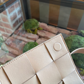 BOTTEGA VENETA Cassette Beige Nappa Leather Belt Bag