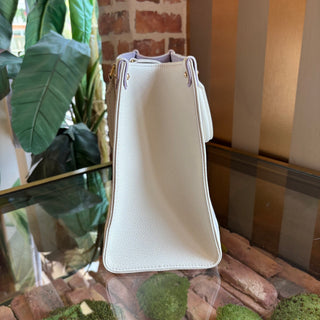 LOUIS VUITTON Monogram Giant OnTheGo MM Latte Bubble Tea