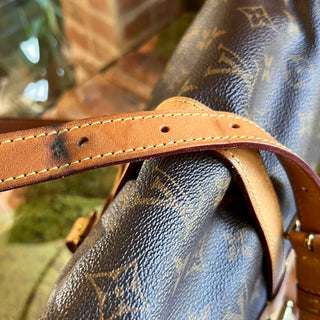 LOUIS VUITTON Saumur 30 Brown Monogram Canvas  Crossbody Bag
