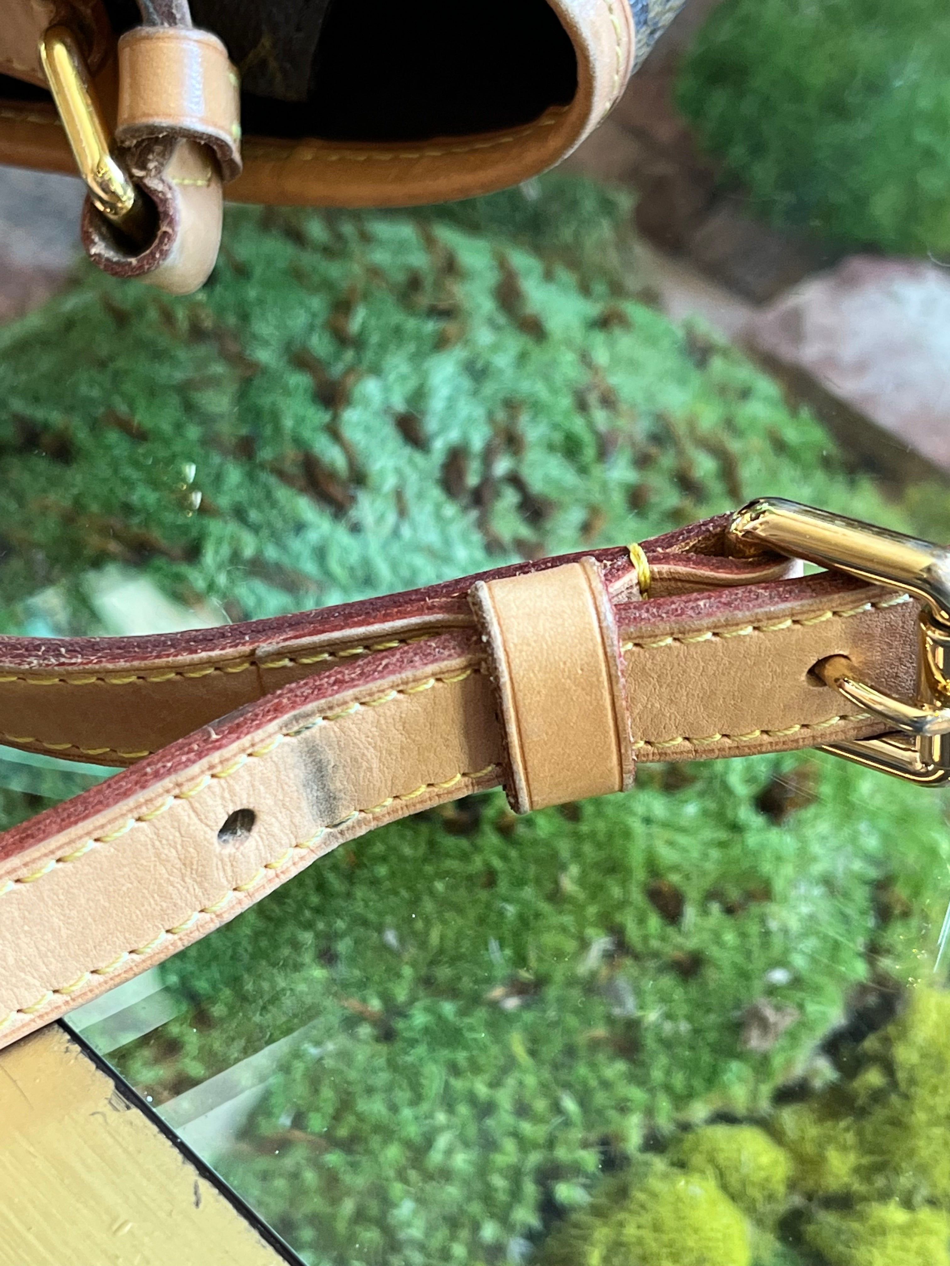 Belts Archives - Louis Vuitton Replica Store