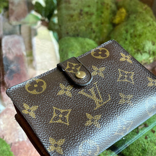 LOUIS VUITTON French Brown Monogram Canvas Vintage Wallet