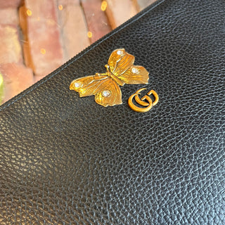 GUCCI Linea Farfella Black Pebbled Calfskin Butterfly Zip Clutch