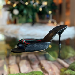 GUCCI GG Web Bow Slip On Heels Sandals SZ8.5