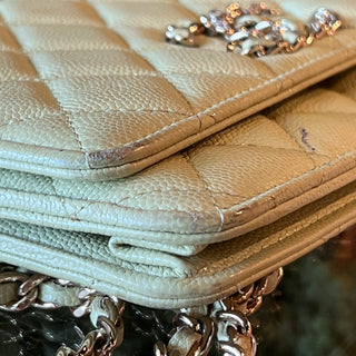 CHANEL Mint Green Quilted CC Wallet On Chain